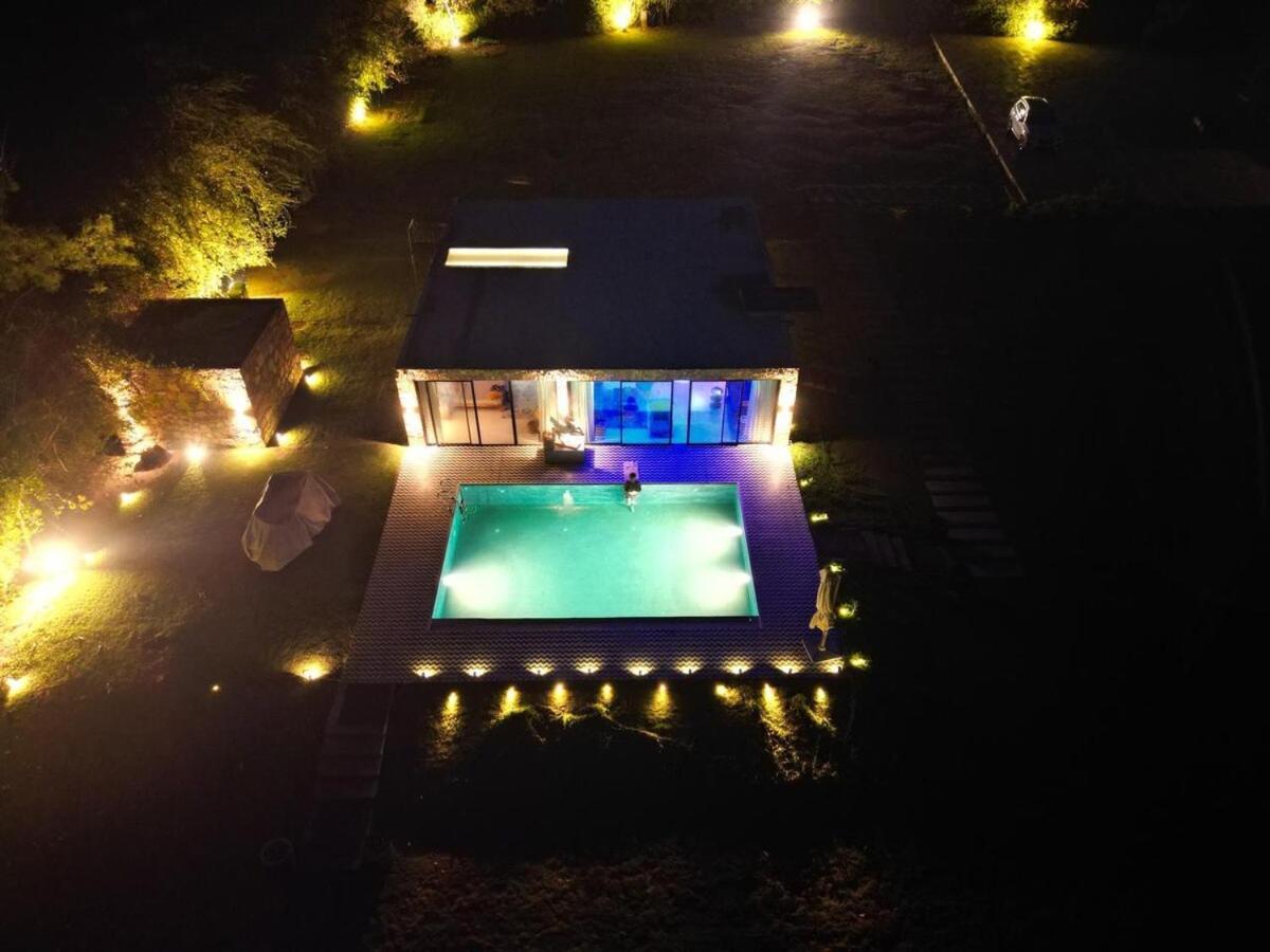 Kesar Farm House On The Lake Udaipur Bagian luar foto