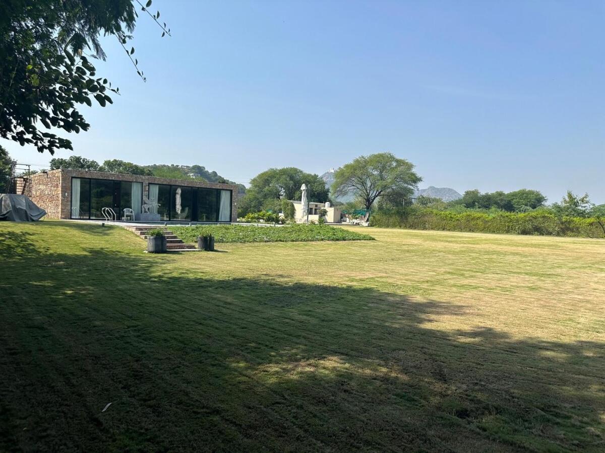Kesar Farm House On The Lake Udaipur Bagian luar foto
